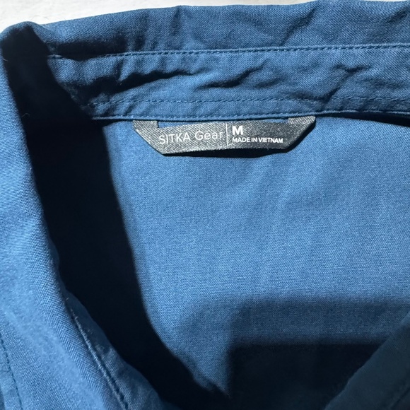 SITKA Gear Harvester Shirt size Medium. Great condition. - Picture 2 of 10